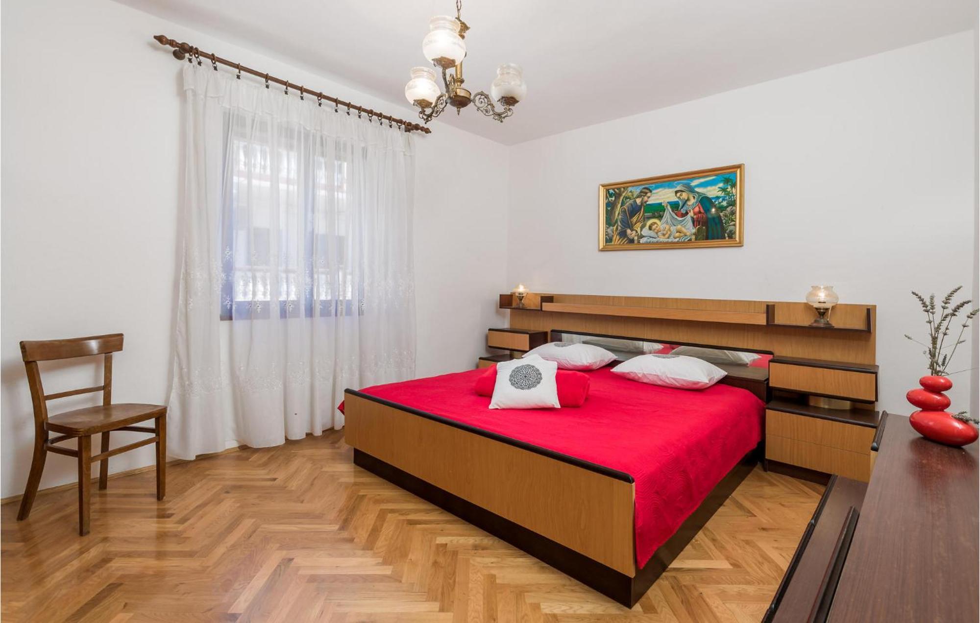 2 Bedroom Awesome Apartment In Pag Паг Екстериор снимка